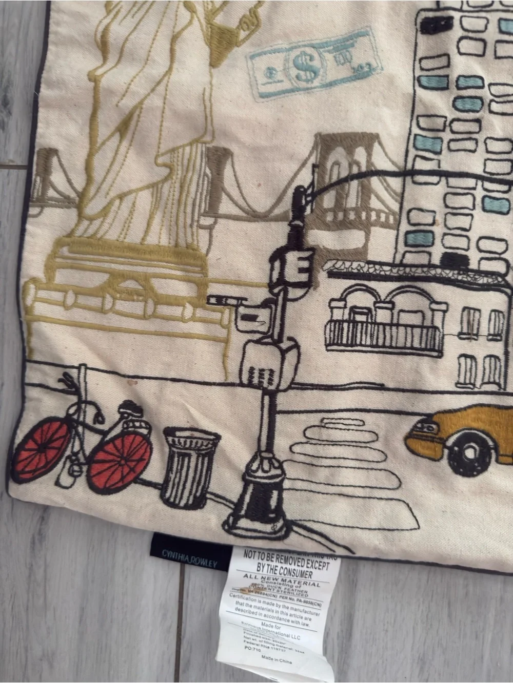 2 Cynthia Rowley London & NY City Escape Embroidered Pillow  Covers 19.5 by 19.5
